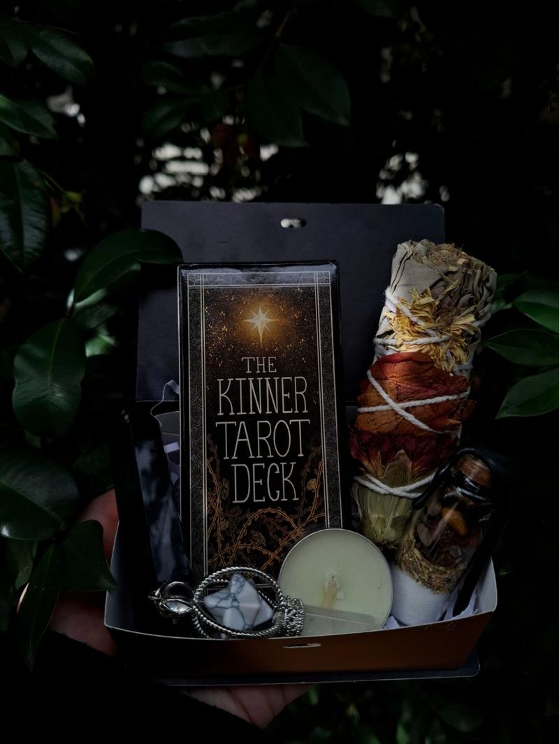Mystery Boxes / Gift Boxes