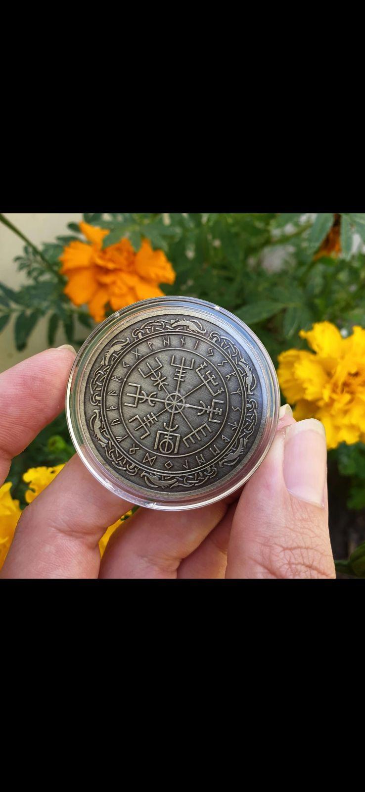 Vegvisír Collectors Coin